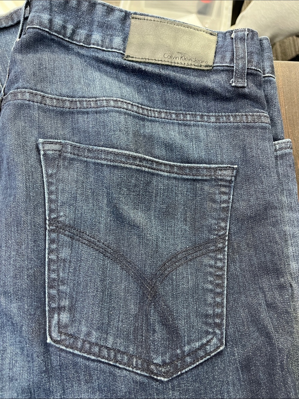 Calvin Klein Jeans Men’s Indigo Straight-Leg Denim